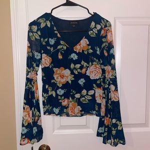Floral top